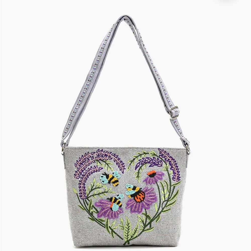 America & Beyond Beaded Jen Coffey Do Good Bag!
